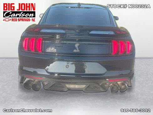 Used 2022 Ford Mustang Shelby GT500 w/ Technology Package RWD image 6