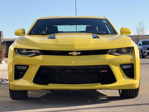 Used 2017 Chevrolet Camaro SS image 6