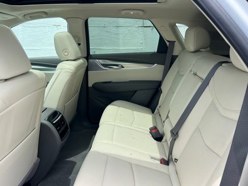 New 2026 Cadillac XT5 Premium Luxury w/ LPO, ONYX Package FWD image 20