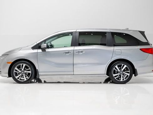 Used 2024 Honda Odyssey Touring image 29