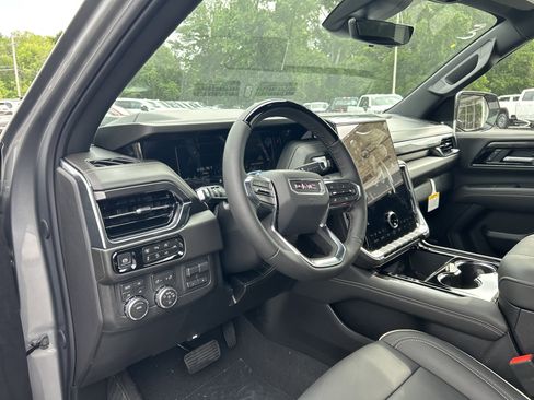 New 2026 GMC Yukon XL Elevation w/ Elevation Premium Package AWD/4WD image 36
