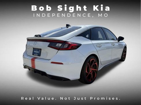 Used 2023 Honda Civic Sport image 12