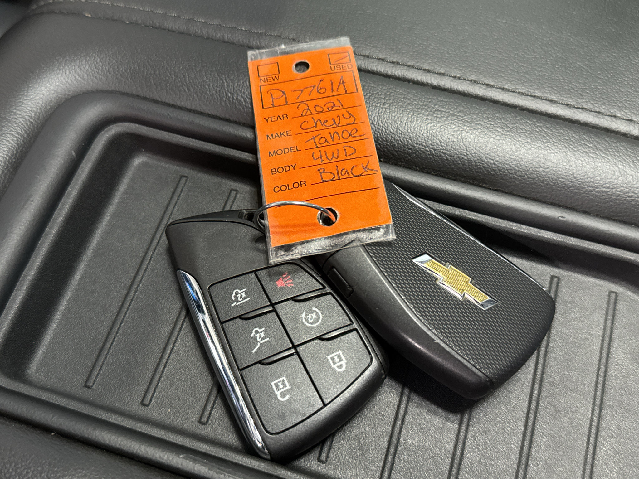 Used 2021 Chevrolet Tahoe Z71 w/ Z71 Off-Road Package AWD/4WD image 42