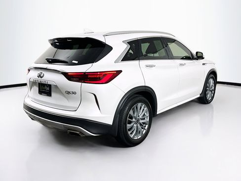 Used 2023 INFINITI QX50 Luxe image 9