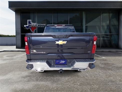 New 2024 Chevrolet Silverado 1500 LT w/ Z71 Off-Road Package image 3