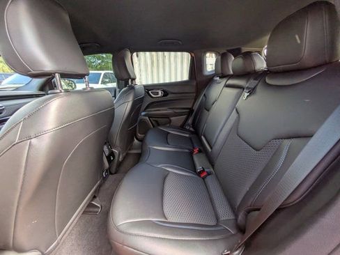 New 2026 Jeep Compass Latitude image 12