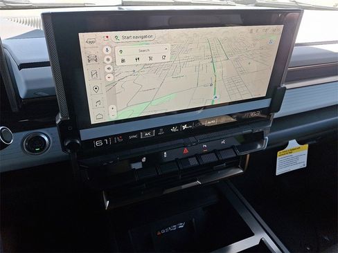 New 2025 GMC Hummer EV 2X image 6