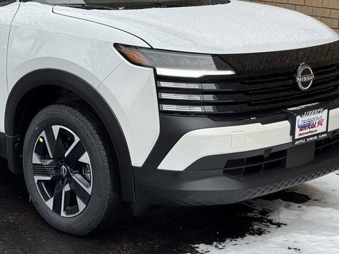 New 2026 Nissan Kicks SV w/ Cold Weather Package image 3