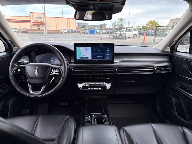 Used 2023 Lincoln Corsair AWD image 15