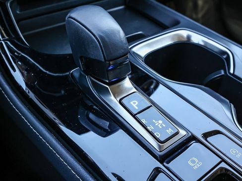 Used 2025 Lexus NX 250 FWD w/ Accessory Package (A2) image 24
