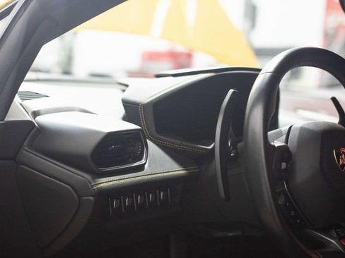 Used 2015 Lamborghini Huracan LP 610-4 image 82