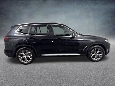 Used 2022 BMW X3 xDrive30i w/ Convenience Package AWD/4WD image 4