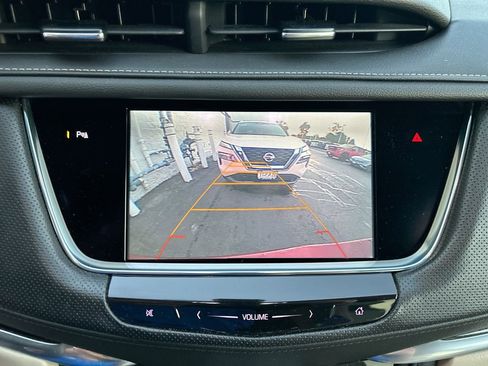 Used 2017 Cadillac XT5 FWD image 18