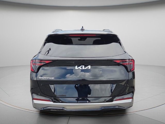 New 2026 Kia Sportage SX FWD image 4