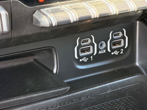 Used 2022 RAM 1500 Limited AWD/4WD image 33