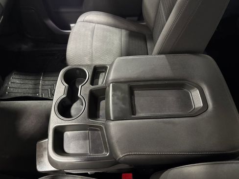 Certified 2022 Chevrolet Silverado 1500 Custom image 13