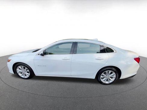 Used 2024 Chevrolet Malibu LT image 9