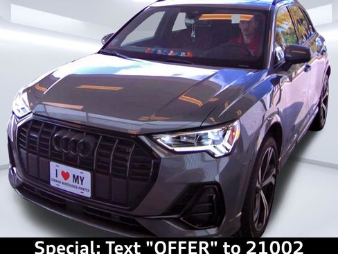 Used 2024 Audi Q3 2.0T Premium Plus w/ Premium Plus Package image 24