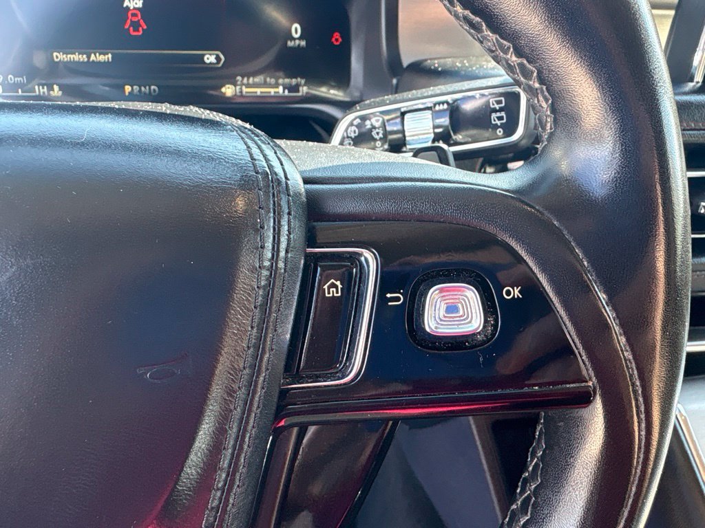 Used 2023 Lincoln Aviator AWD image 20