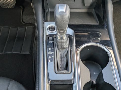 Used 2023 Nissan Altima 2.5 SV FWD image 19