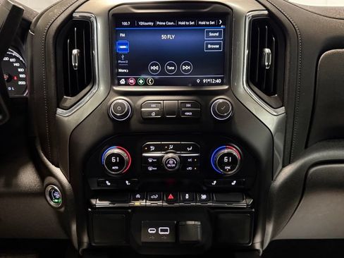 Used 2021 Chevrolet Silverado 1500 RST w/ Bed Protection Package AWD/4WD image 14