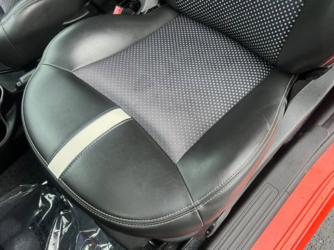 Used 2017 FIAT 500 e image 17