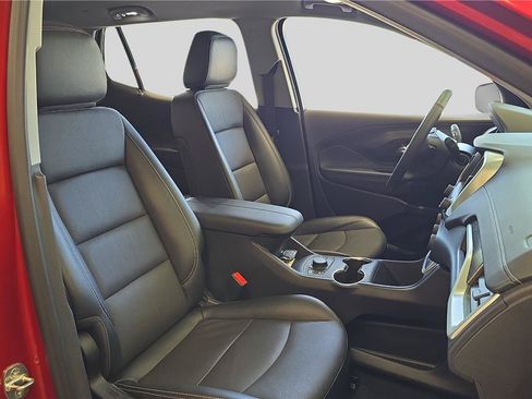 Used 2023 GMC Terrain SLT FWD image 14