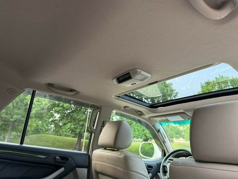Used 2005 Toyota 4Runner Limited AWD/4WD image 26
