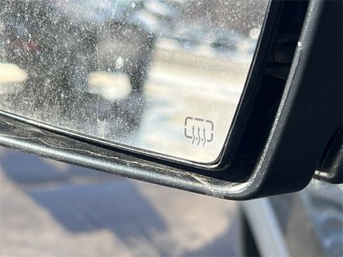 Certified 2022 Jeep Compass Limited image 40