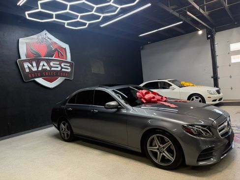 Used 2019 Mercedes-Benz E 300 image 7