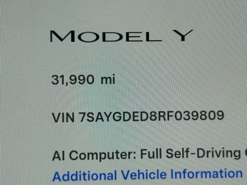 Used 2024 Tesla Model Y Long Range RWD image 42