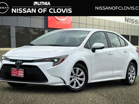 Used 2024 Toyota Corolla LE FWD image 1