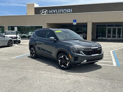 Used 2024 Kia Seltos EX FWD image 1