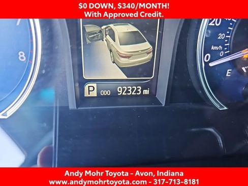 Used 2017 Toyota Camry XLE image 19