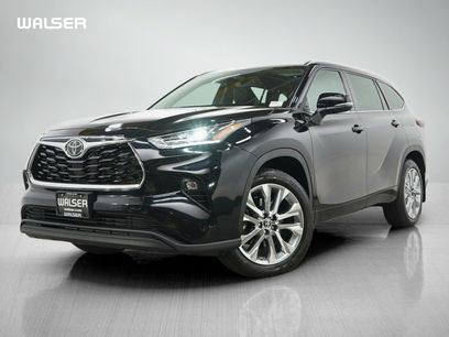Used 2024 Toyota Highlander Limited