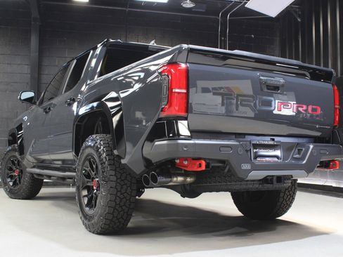 Used 2025 Toyota Tacoma TRD Pro image 13