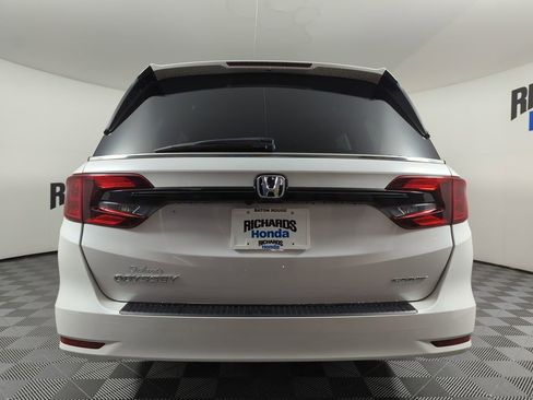 Certified 2023 Honda Odyssey Sport image 5