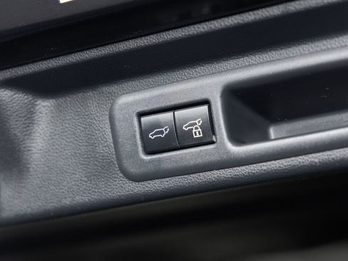 Used 2023 Toyota Sequoia Capstone image 22