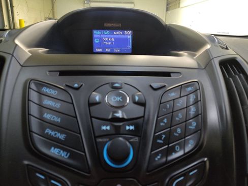 Used 2014 Ford Escape SE FWD image 25