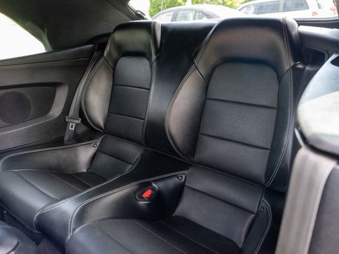 Used 2022 Ford Mustang Premium RWD image 30