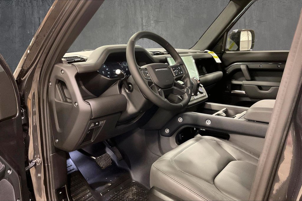 New 2026 Land Rover Defender 130 Outbound AWD/4WD image 7