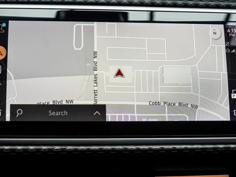 Used 2021 Land Rover Range Rover Velar R-Dynamic S image 23