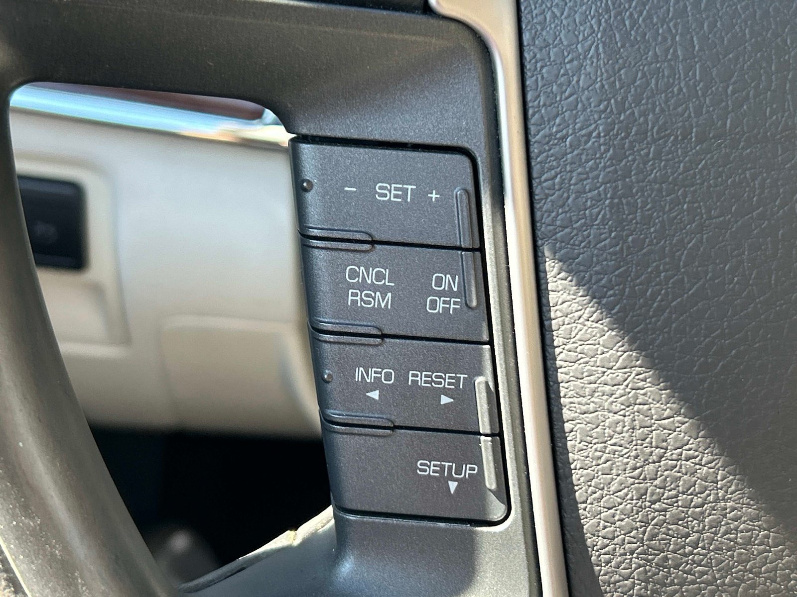 Used 2011 Lincoln MKZ Hybrid w/ 201A Rapid Spec Order Code FWD image 20