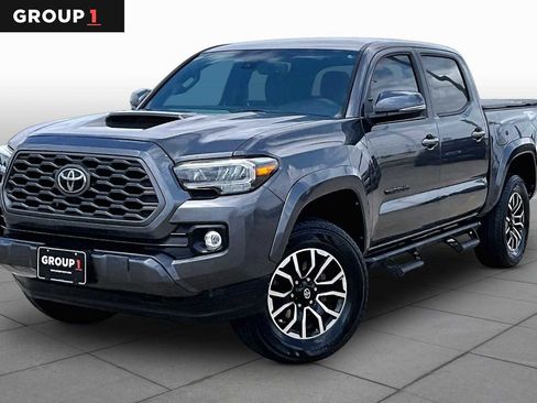 Used 2021 Toyota Tacoma TRD Sport w/ Technology Package AWD/4WD image 1
