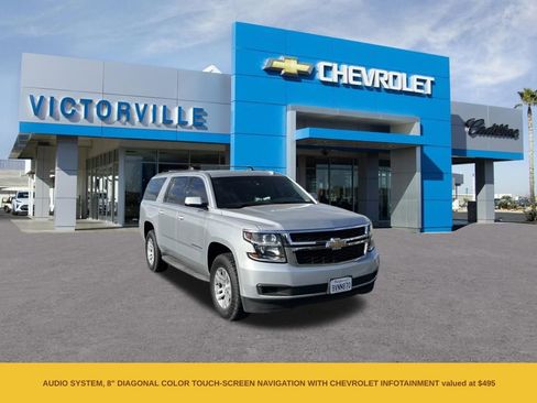 Used 2019 Chevrolet Suburban LT AWD/4WD image 3