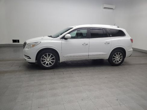 Used 2017 Buick Enclave Leather FWD image 2