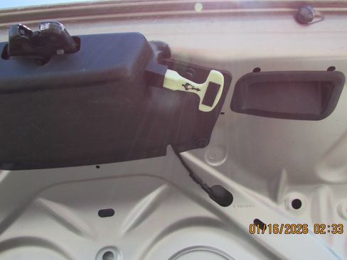 Used 2006 Chrysler 300 w/ Sound Group image 18