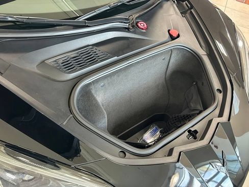 Used 2024 Chevrolet Corvette Stingray Preferred Cpe w/ Stealth Interior Trim Package RWD image 28