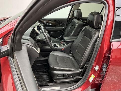 Used 2019 GMC Terrain Denali w/ Advanced Safety Package AWD/4WD image 10