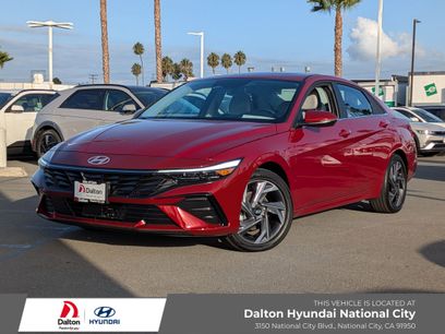 New 2025 Hyundai Elantra Limited